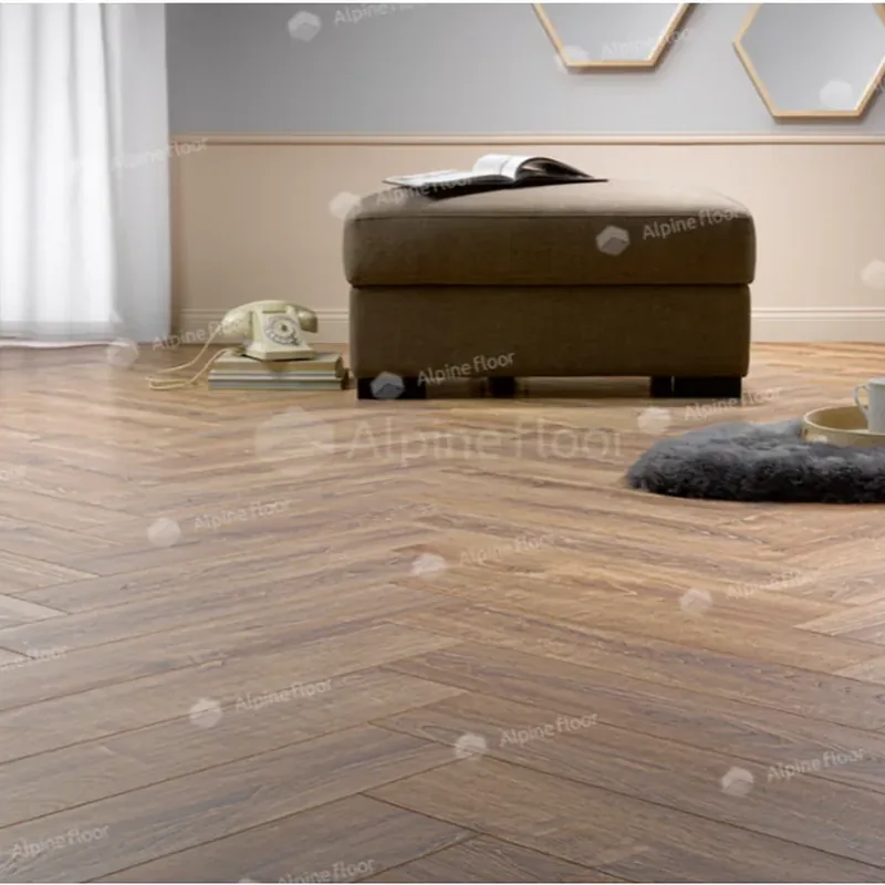 Ламинат Homflor Herringbone 12 мм Balearic oak 622